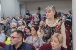 Жители поселка Воргашора рассказали Игорь Гурьеву о своих проблемах.