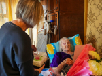 В день своего 85-летия воркутинка Лариса Софронова принимала поздравления из Кремля.